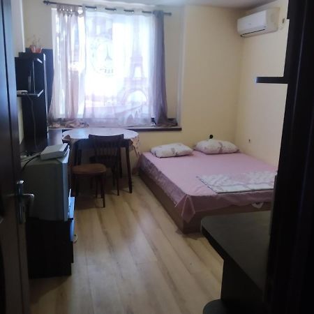 Apartmen Xan Malamir Varna Exteriör bild